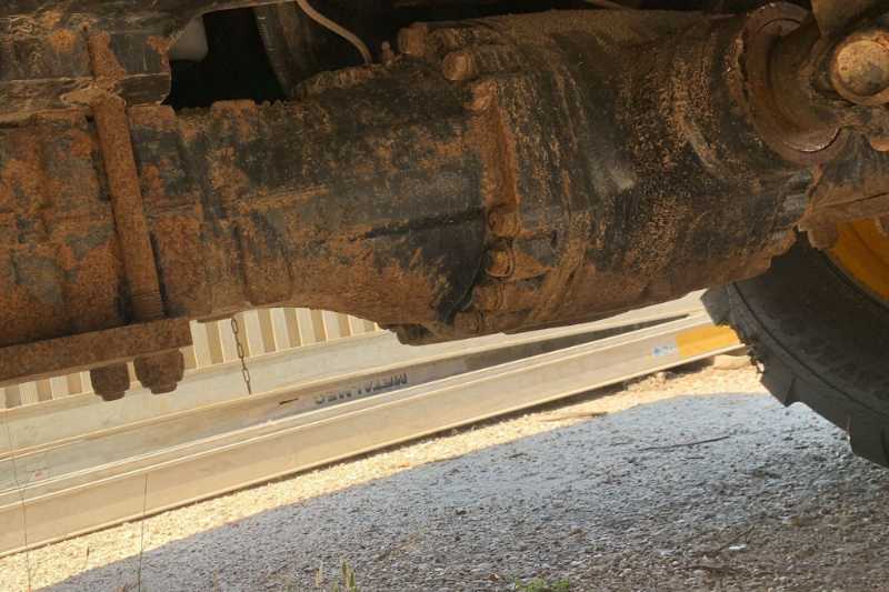 OmecoHub - Immagine JCB 9T-1FT